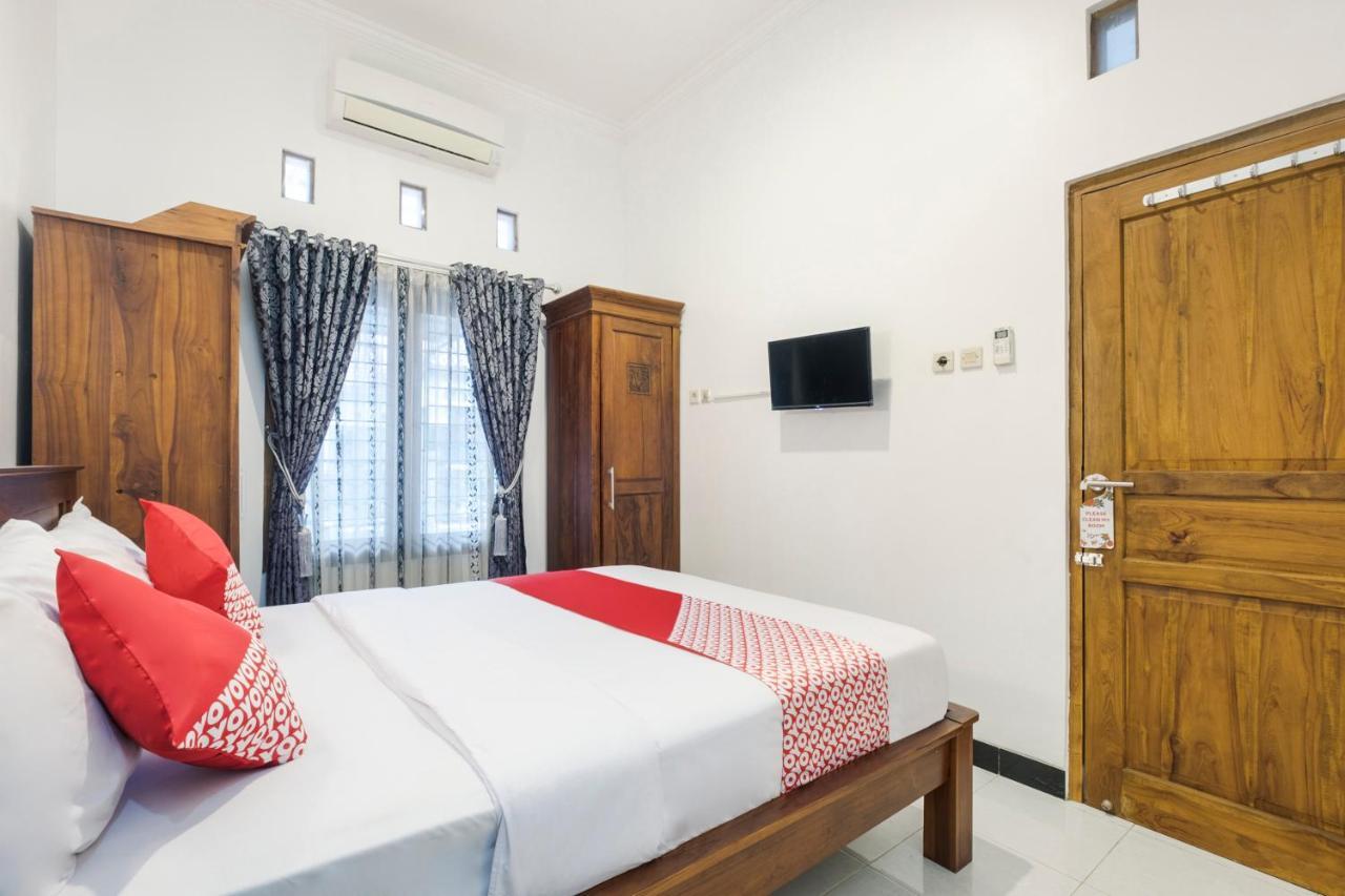 Hotel Oyo 3267 Omah Suryo Yogyakarta Exterior foto